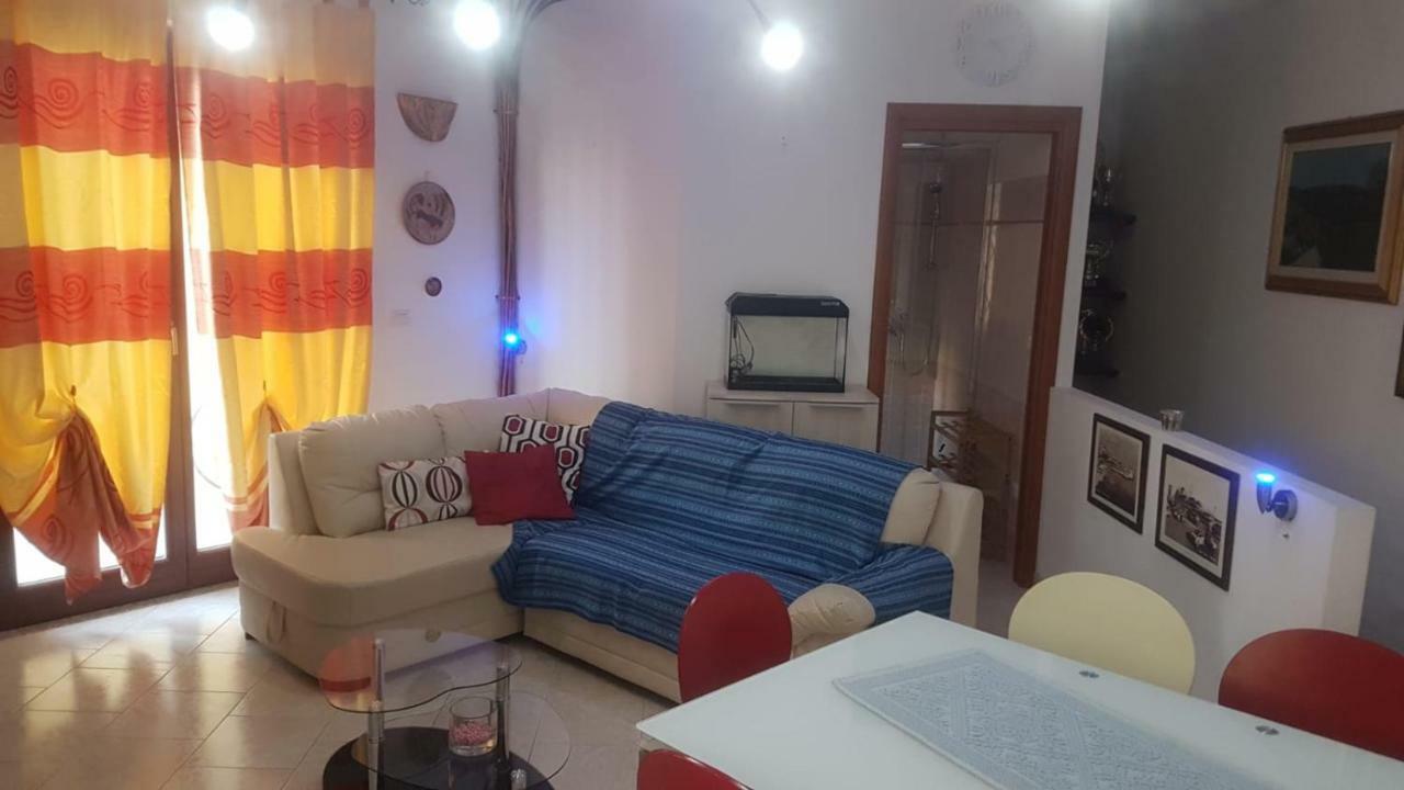 Ferienwohnung Alma House Porto Torres Exterior foto